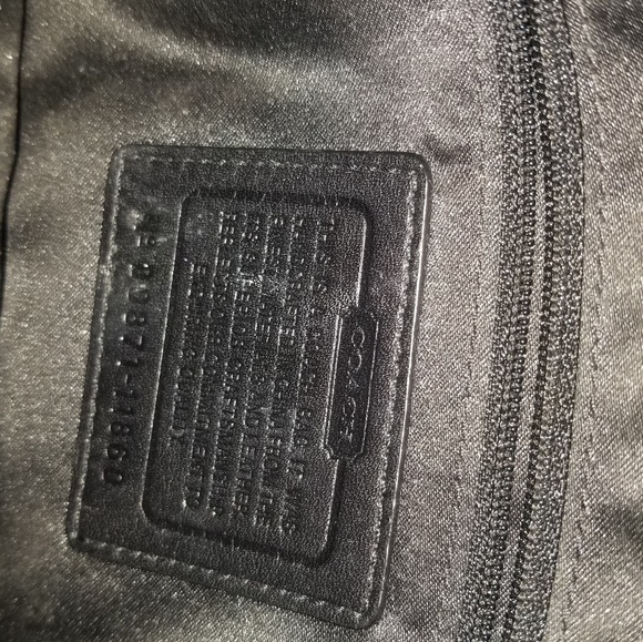 Coach purse - Picture 4 of 4